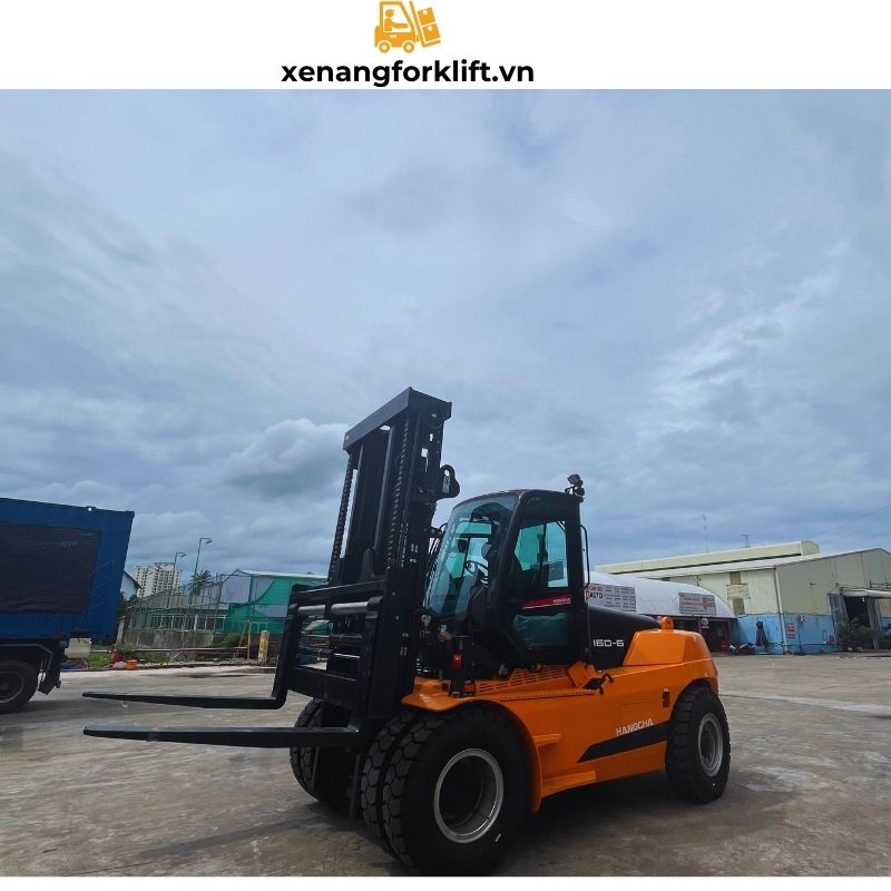 xe nâng dầu 16 tấn