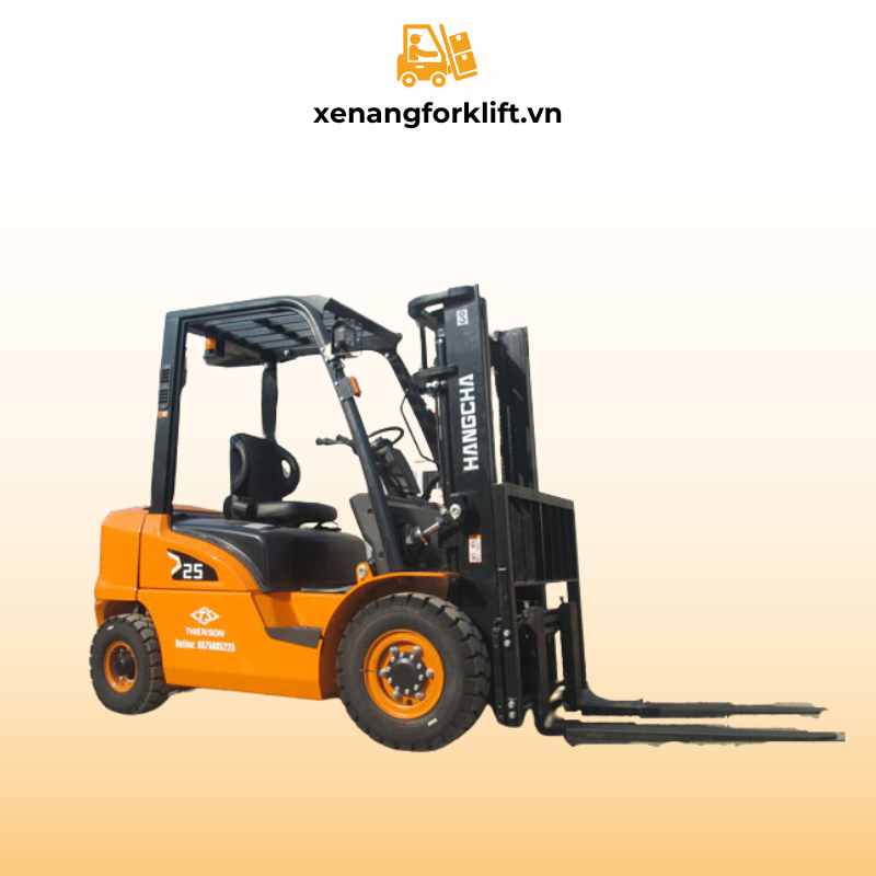 xe nâng dầu 2.5 tấn