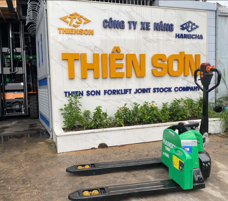 Xe Nâng Tay Điện Thấp 1.5 tấn Pin Lithium
