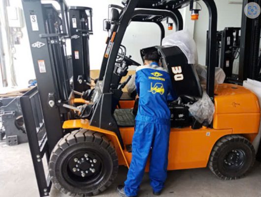 Kiểm tra xe nâng định kỳ 
