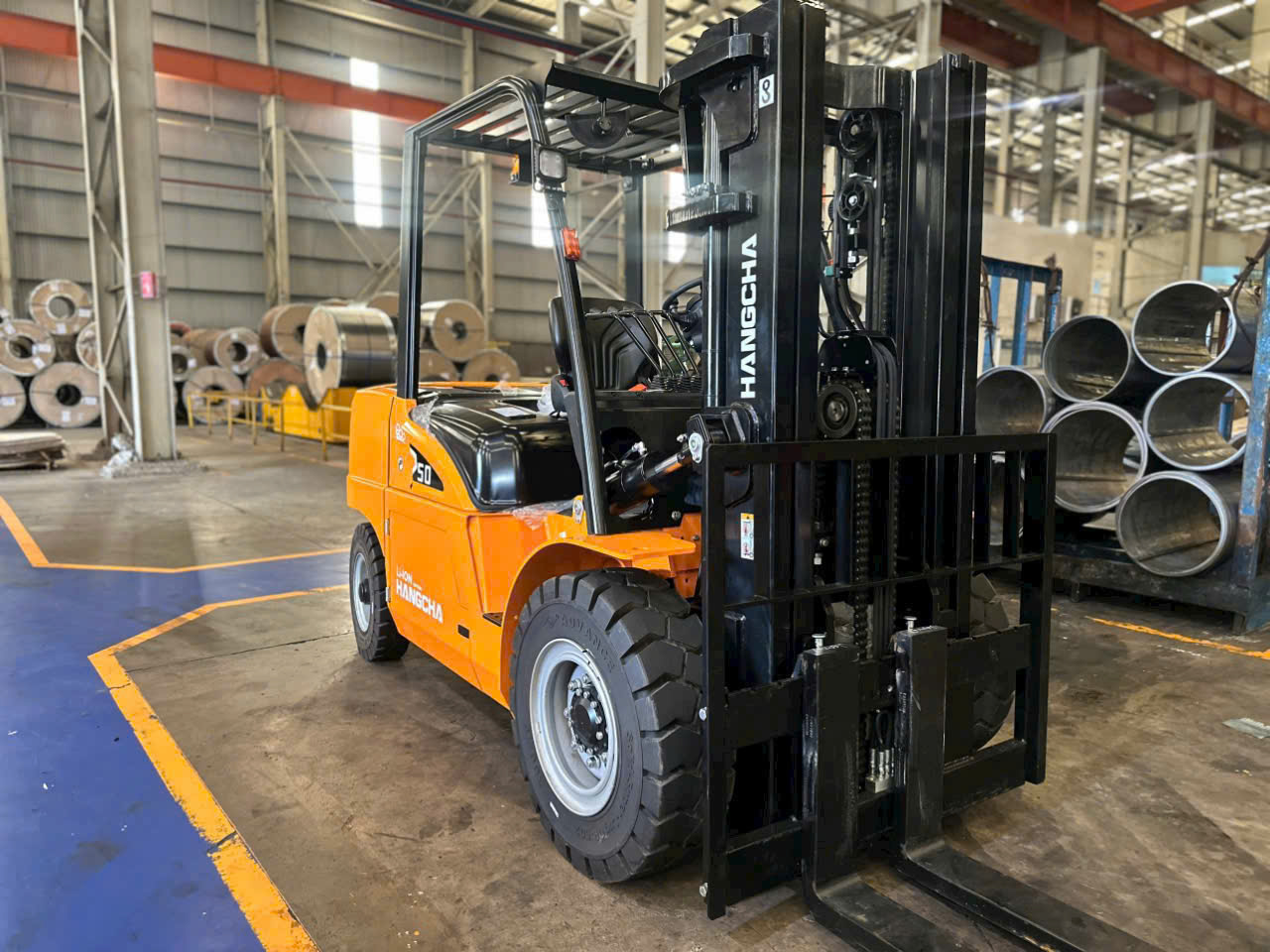 xe nâng điện 5 tấn XE