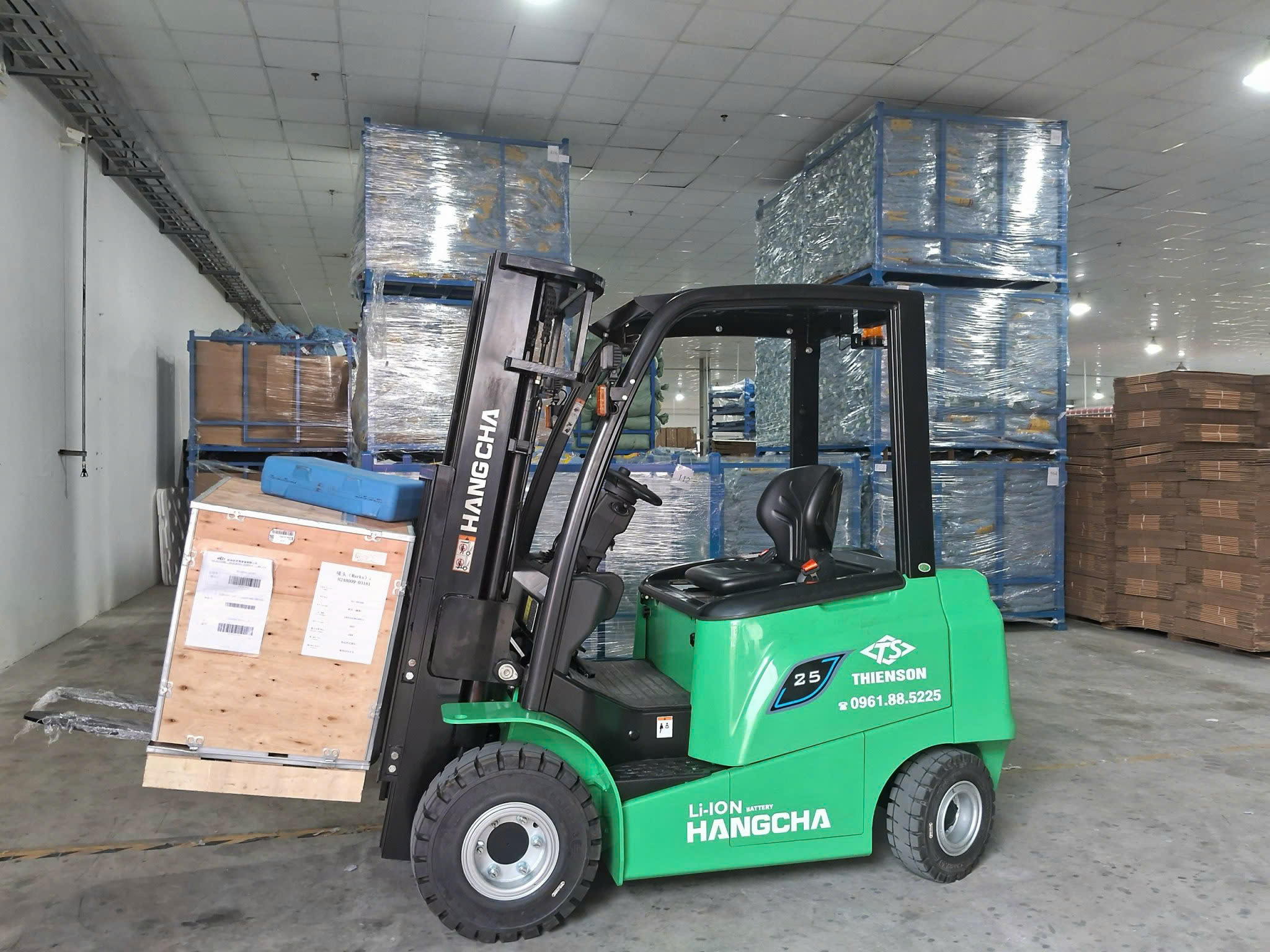 Xe nâng điện AE 2.5 tấn