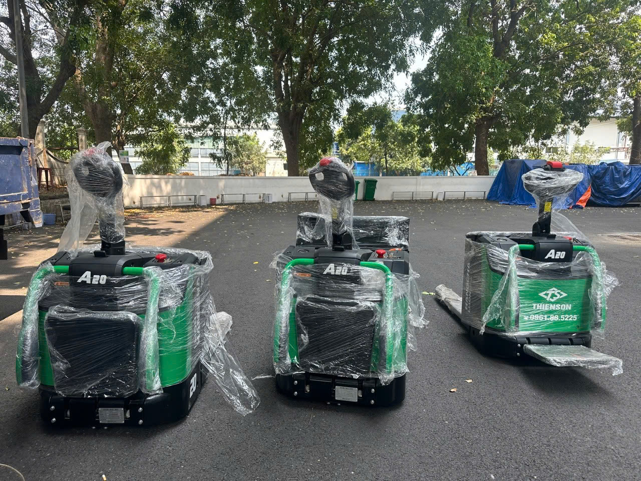 Xe nâng tay điện 2 tấn Hangcha
