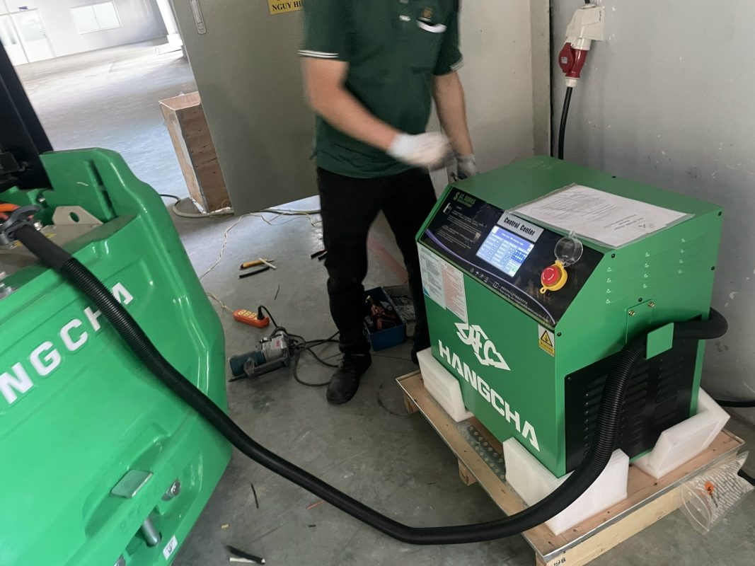 Trạm sạc pin Lithium nhỏ gọn