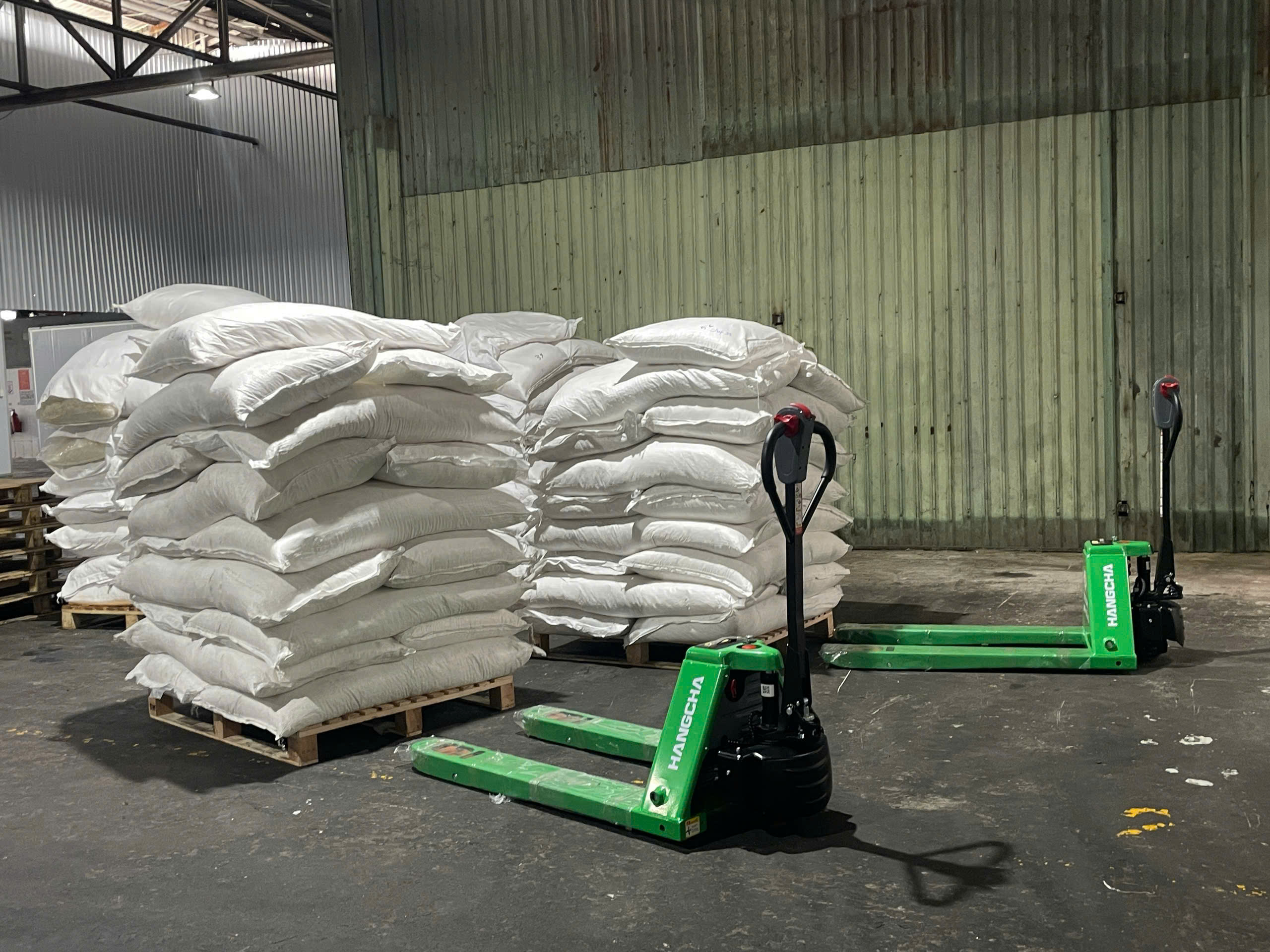 Xe Nâng Tay Điện 1.5 Tấn Hangcha WS Series